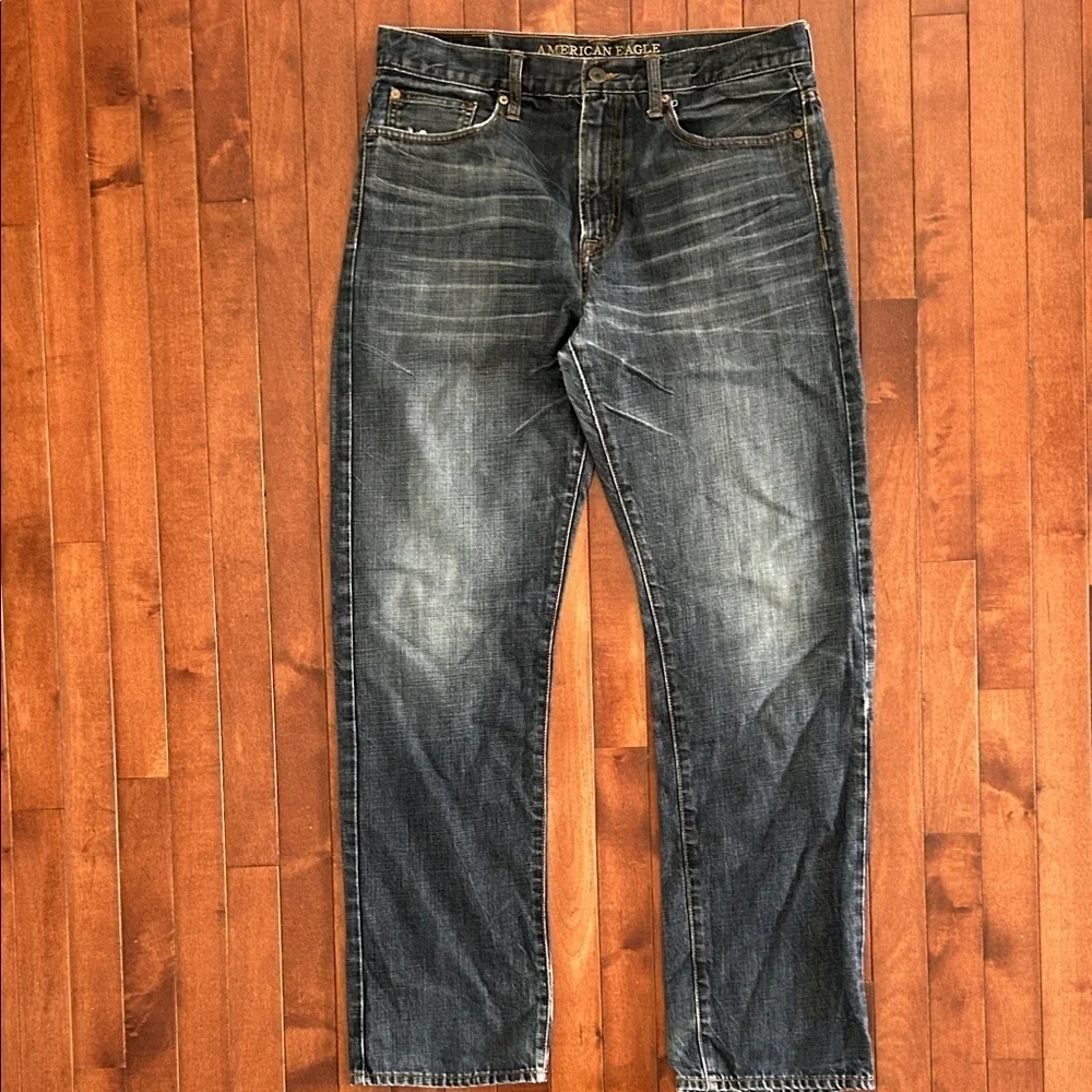 American Eagle Outfitters Men's Dark Blue Relaxed Straight Jeans Size 33/34